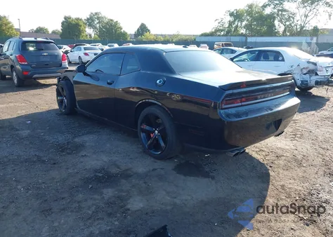 2011 Dodge Challenger Srt8 из США, поврежденный, VIN 2B3CJ7DJ0BH540938